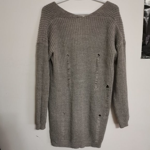 RD Style Gray Distressed V Neck Sweater Size small - Picture 2 of 3